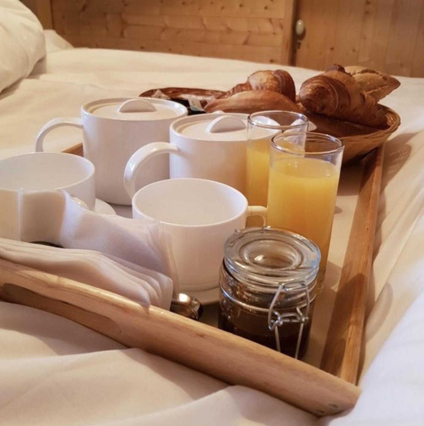 Relais Mont Jura Adults Only Panzió Lélex Kültér fotó