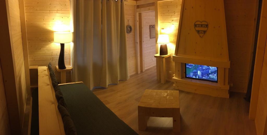 Relais Mont Jura Adults Only Panzió Lélex Kültér fotó