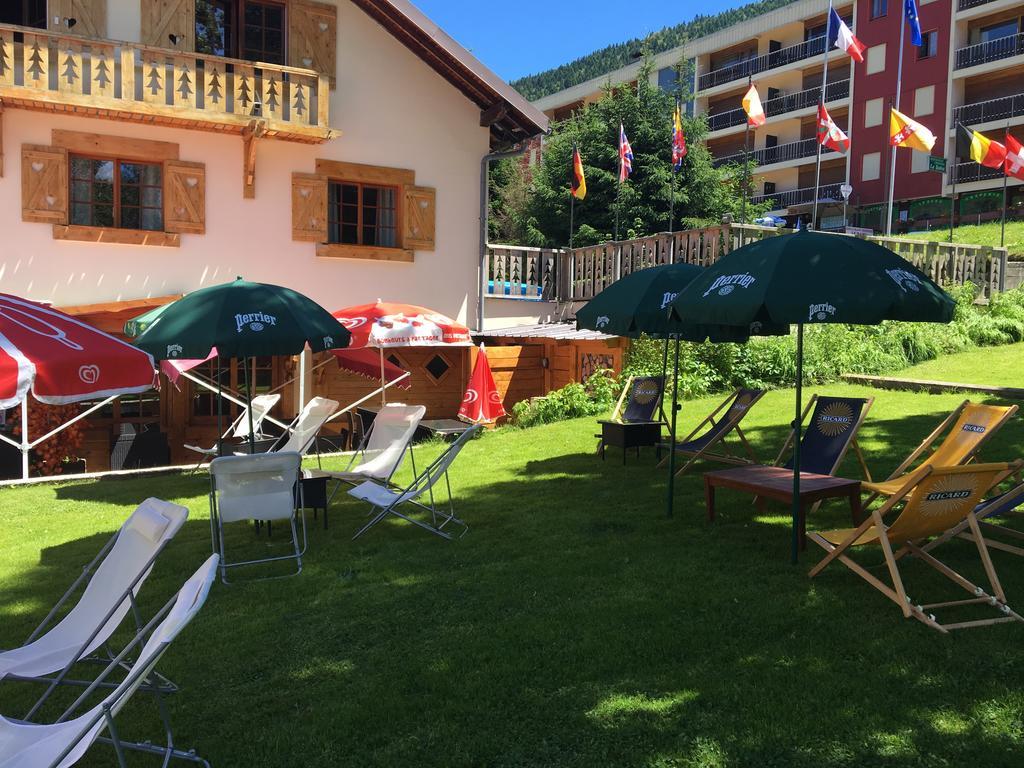 Relais Mont Jura Adults Only Panzió Lélex Kültér fotó