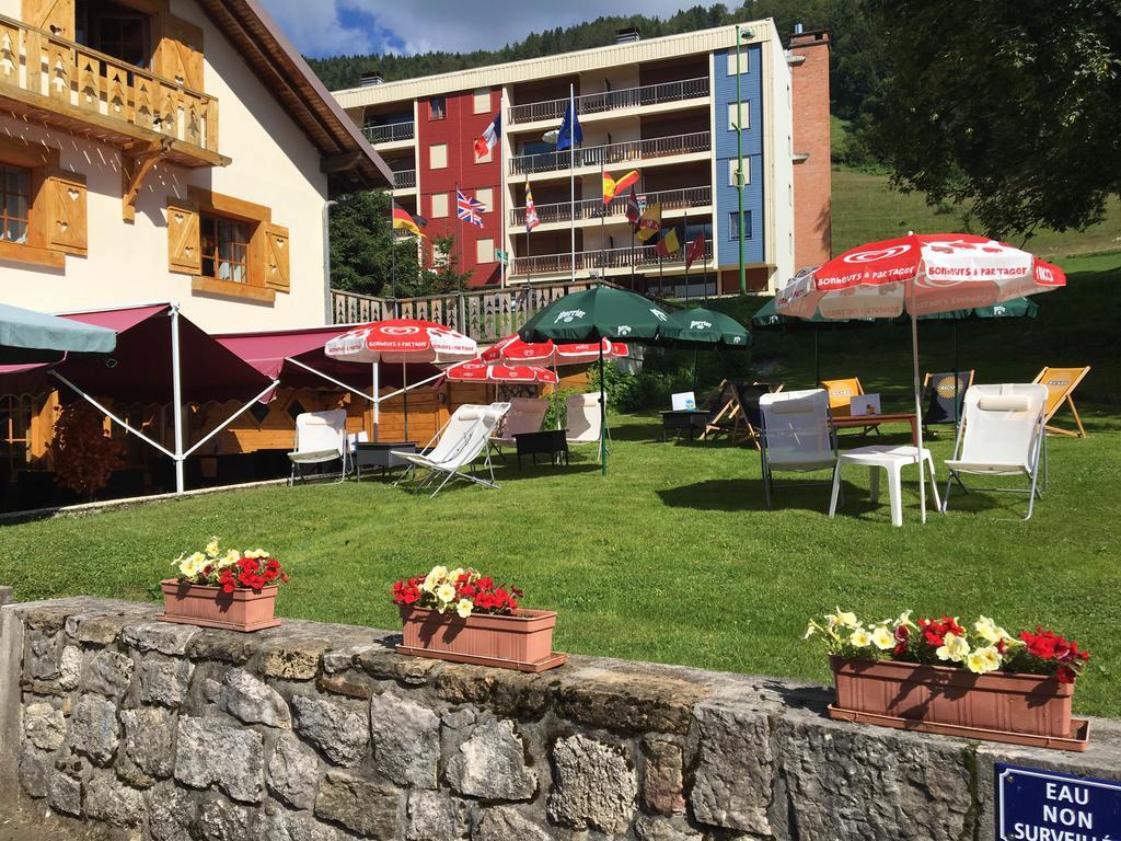 Relais Mont Jura Adults Only Panzió Lélex Kültér fotó